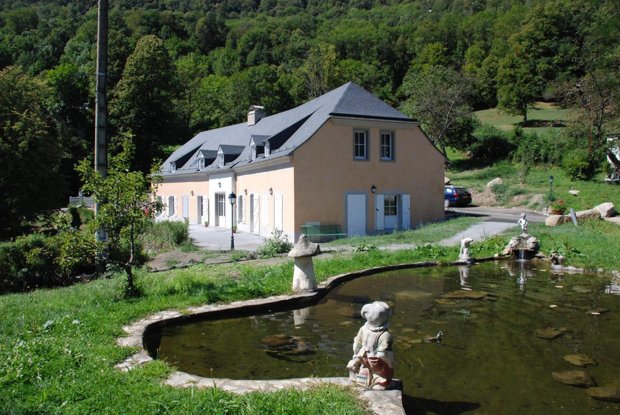 Les Gites Du Pla De Moura Luz-Saint-Sauveur Luaran gambar